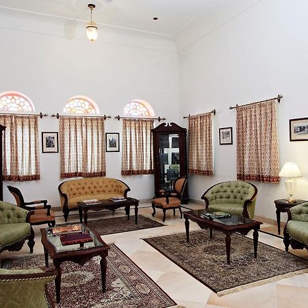 Laxmi Niwas Palace Баратпур Екстериор снимка
